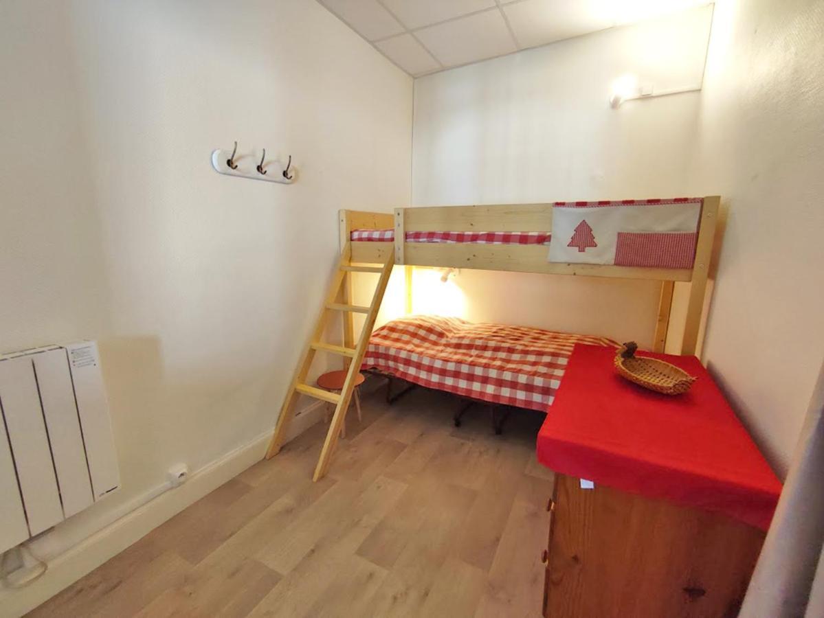 Les 3 Renards, T2 Bis, Parking, Centre Luchon, Casier A Skis, 4 Personnes Bagnères-de-Luchon Zewnętrze zdjęcie